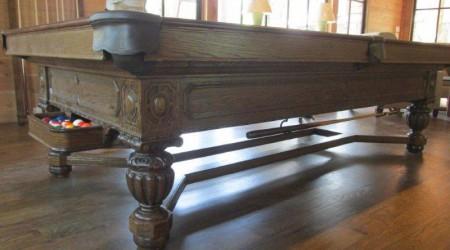 For sale: fully restored Elizabethan II antique billiards/pool table