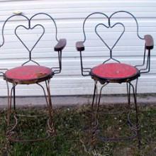 Antique heart-backed wire observation chair for billiards