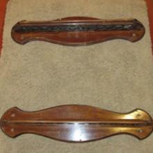 Antique cue rack in two-piece style