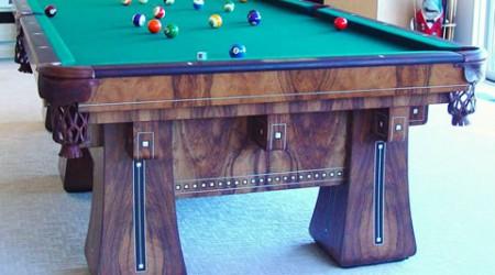 Antique, restored billiards classic The Kling