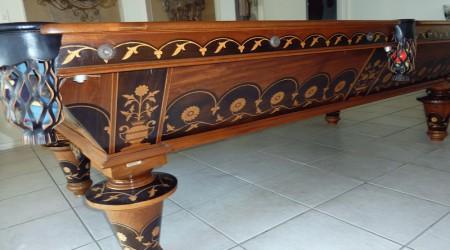 Corner angle of W.H. Griffith Flower pool table