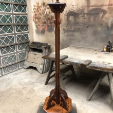 Restored Victorian-style free standing cue rack for billiards
